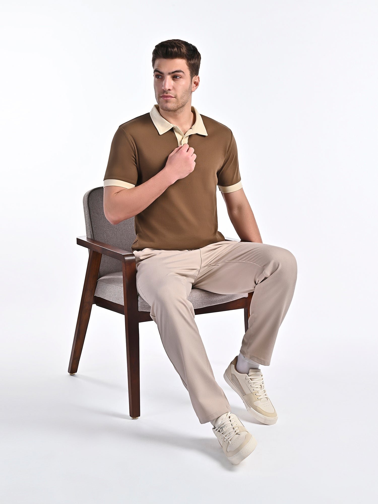 Smooth-Touch Contrast Polo in Cinnamon Brown - Image 6